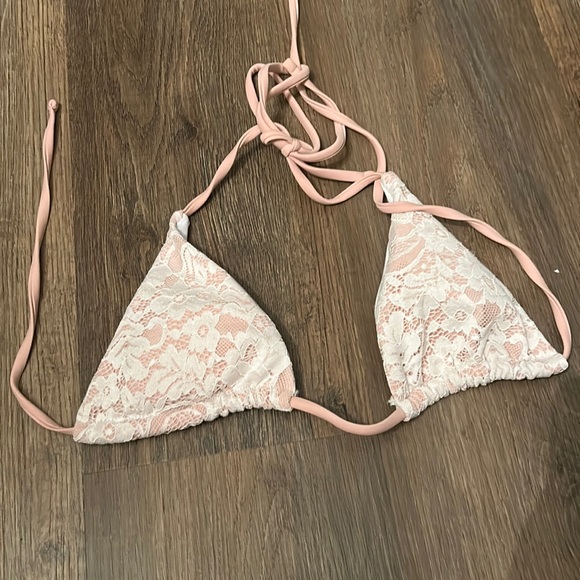 Shein bikini top - Picture 1 of 1